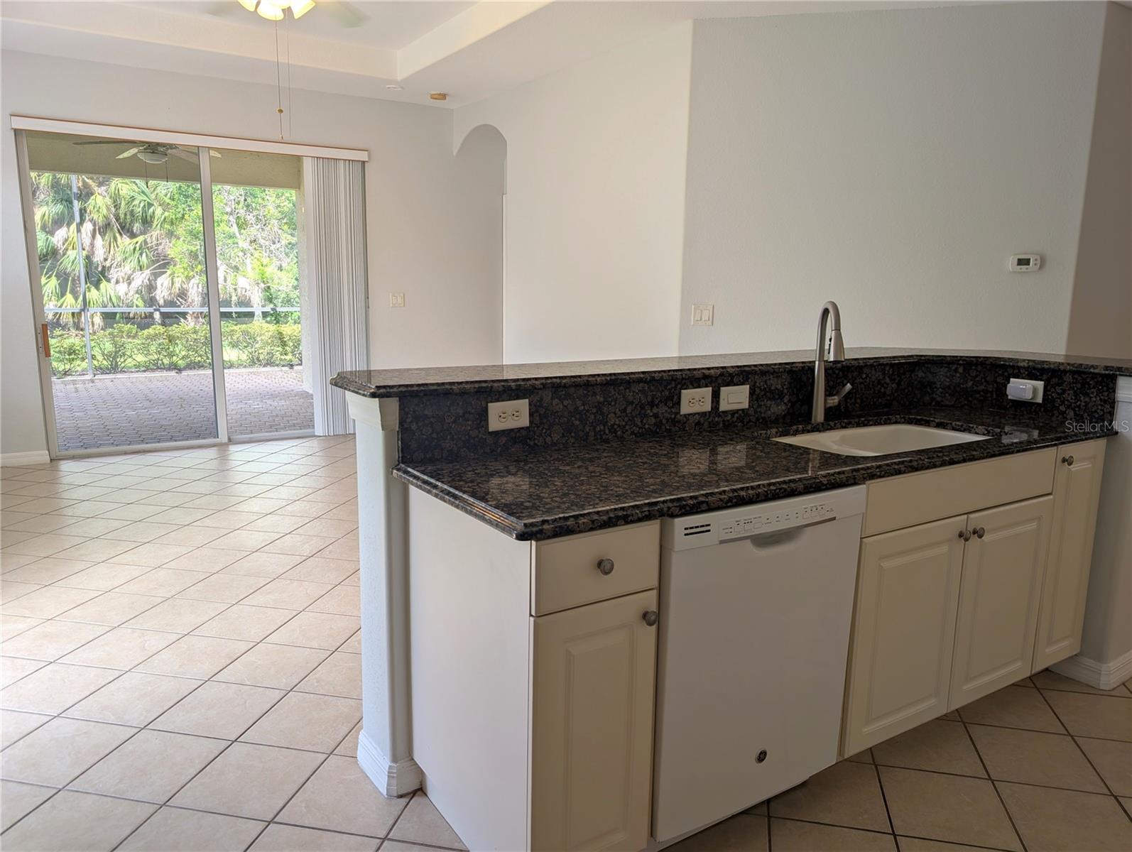 VENETIAN GOLF & RIVER CLUB PH 04A - Residential Lease