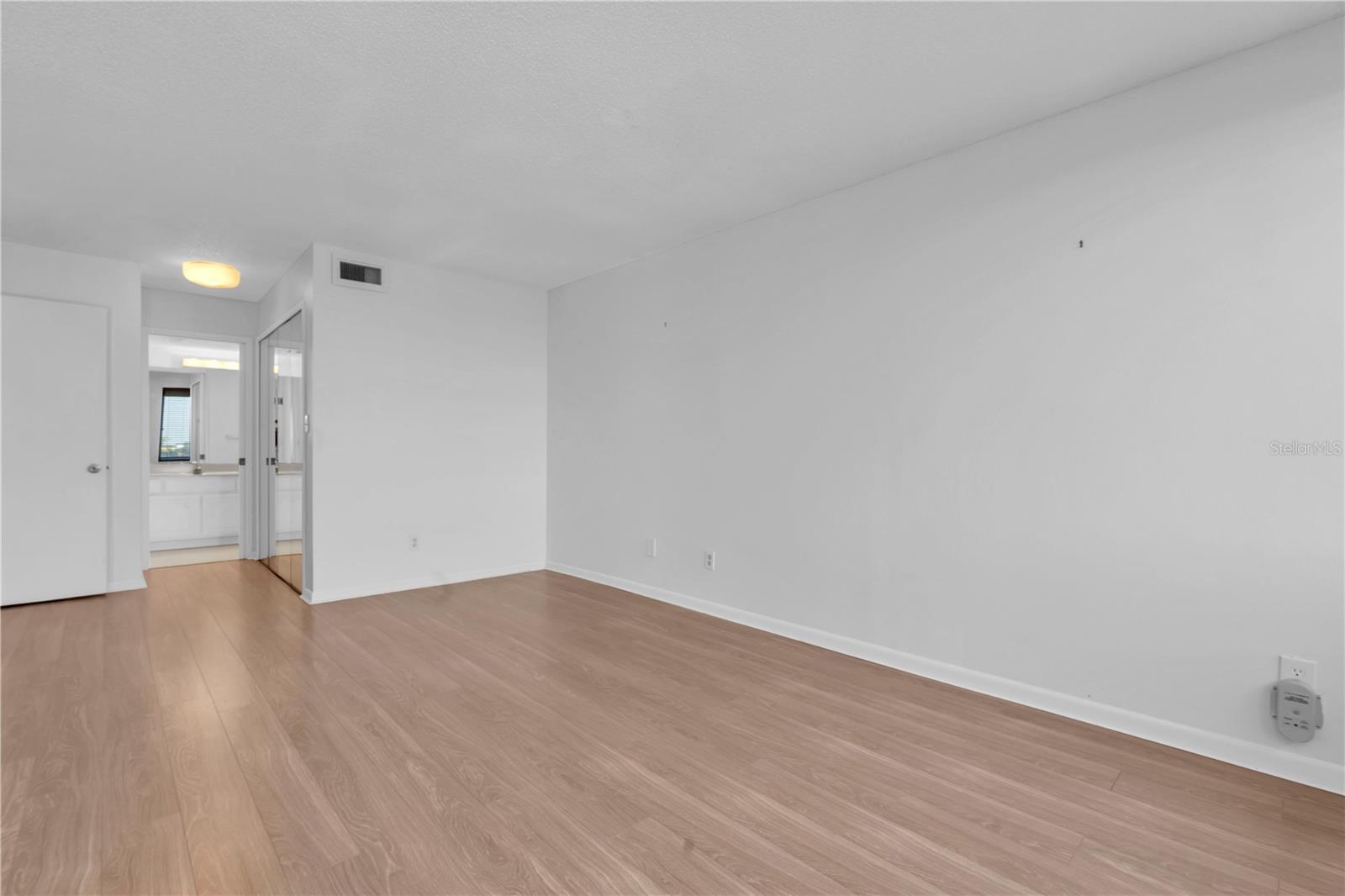 INTREPID THE CONDO - Residential