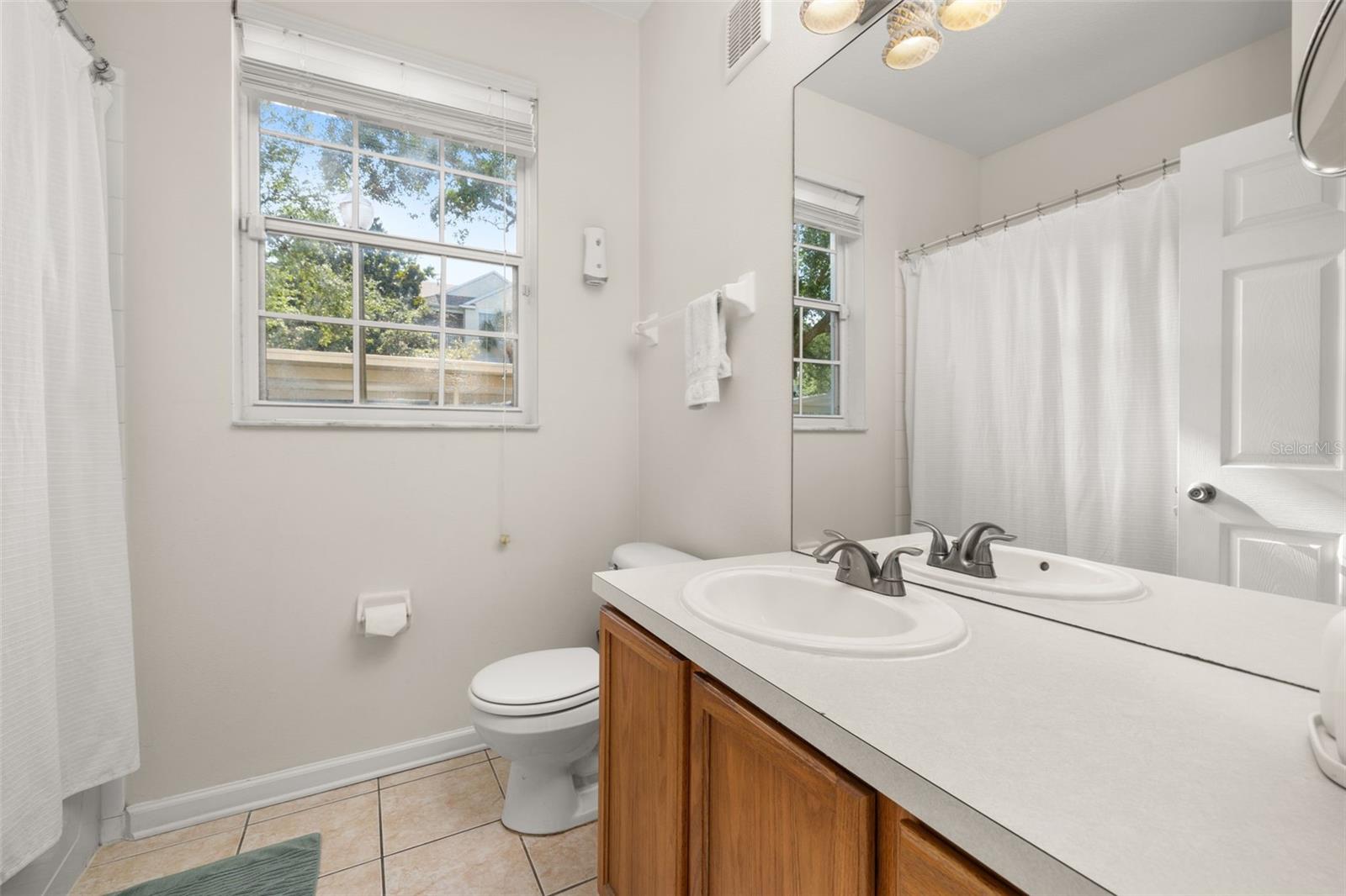 HORIZONS/STONEBRIDGE PLACE PH - Residential