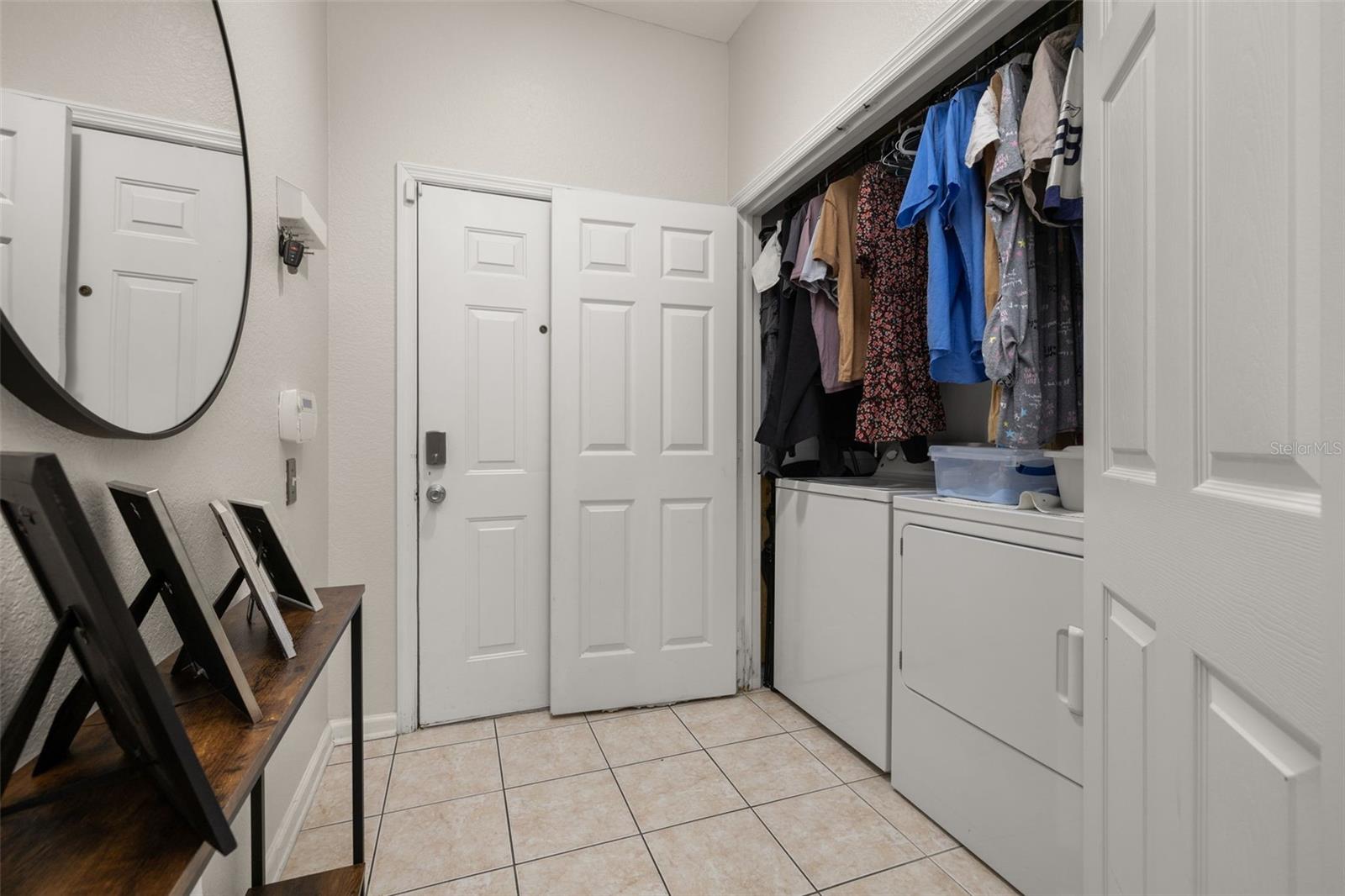 HORIZONS/STONEBRIDGE PLACE PH - Residential