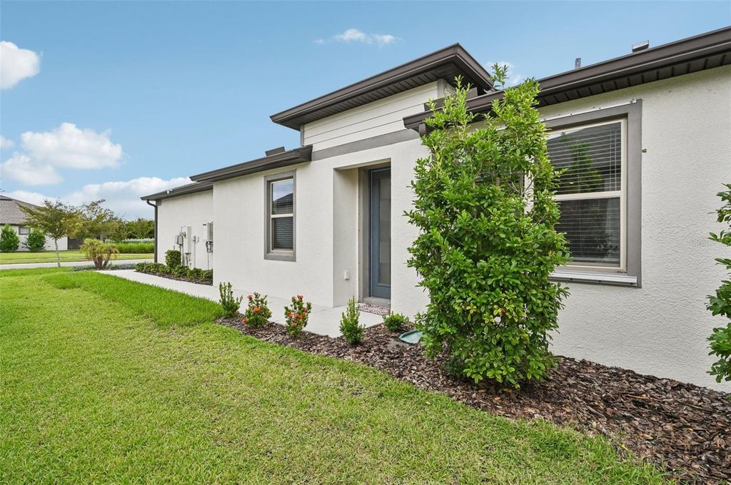 Photo of 6372 Mooring Line Circle, Apollo Beach, FL 33572 (MLS # TB8428150)
