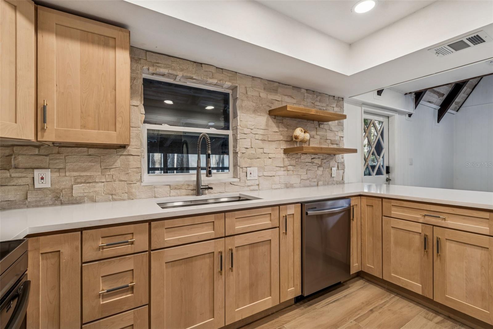 UNPLATTED - Residential