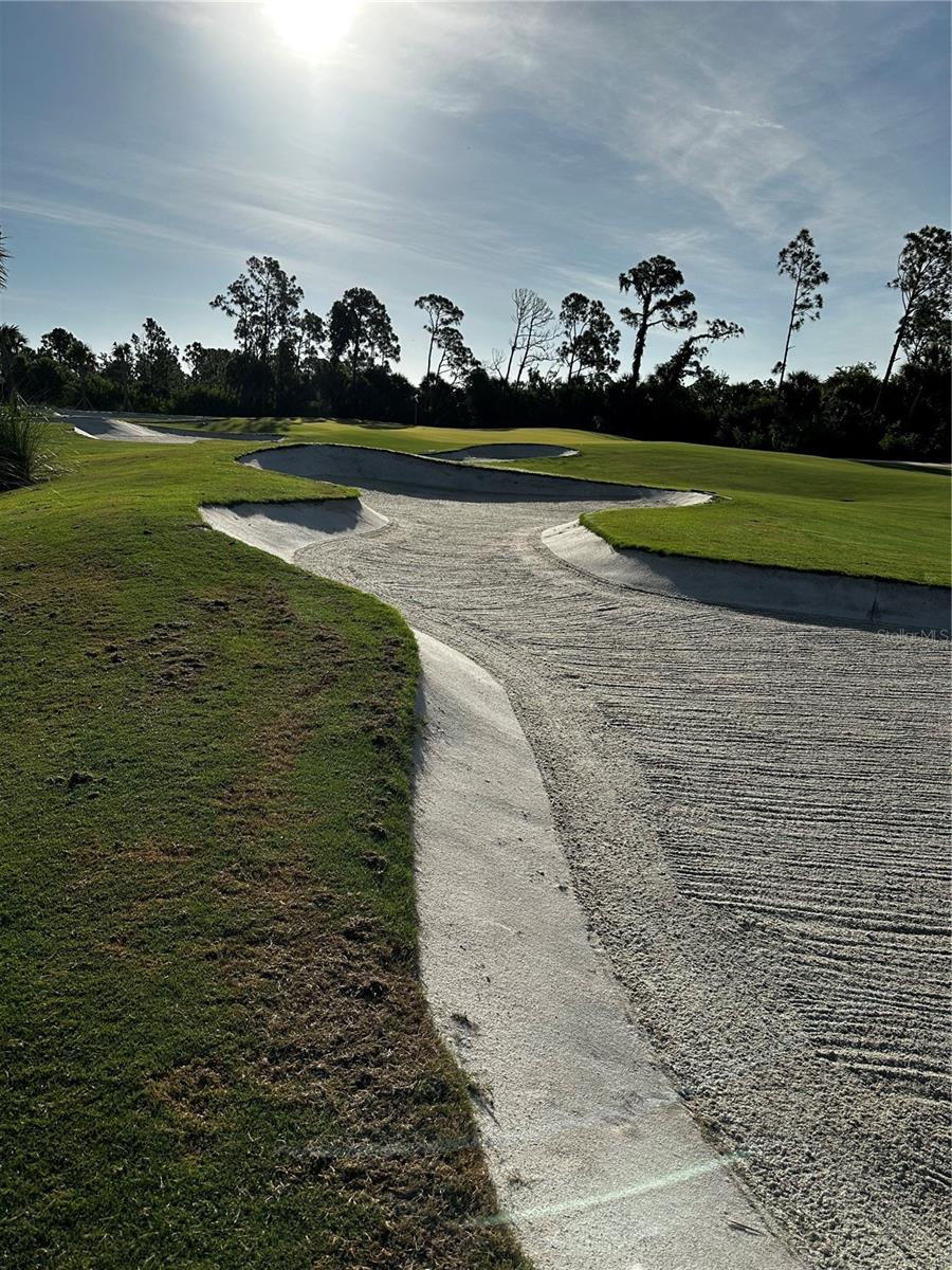 WELLEN PARK GOLF AND COUNTRY CLUB - Residential Lease