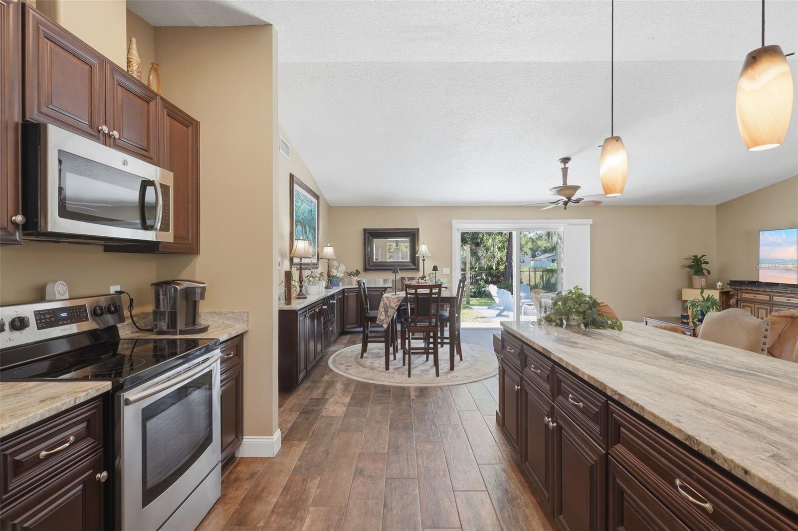 KAYWOOD REP - Residential