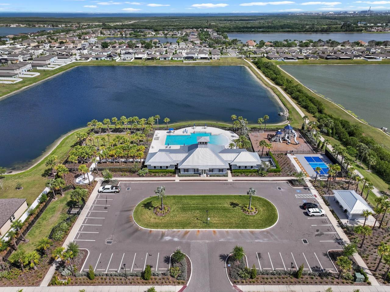 SHELL COVE - Residential