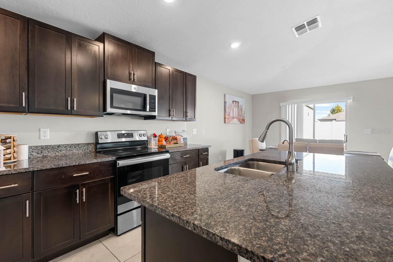 SHELL COVE - Residential