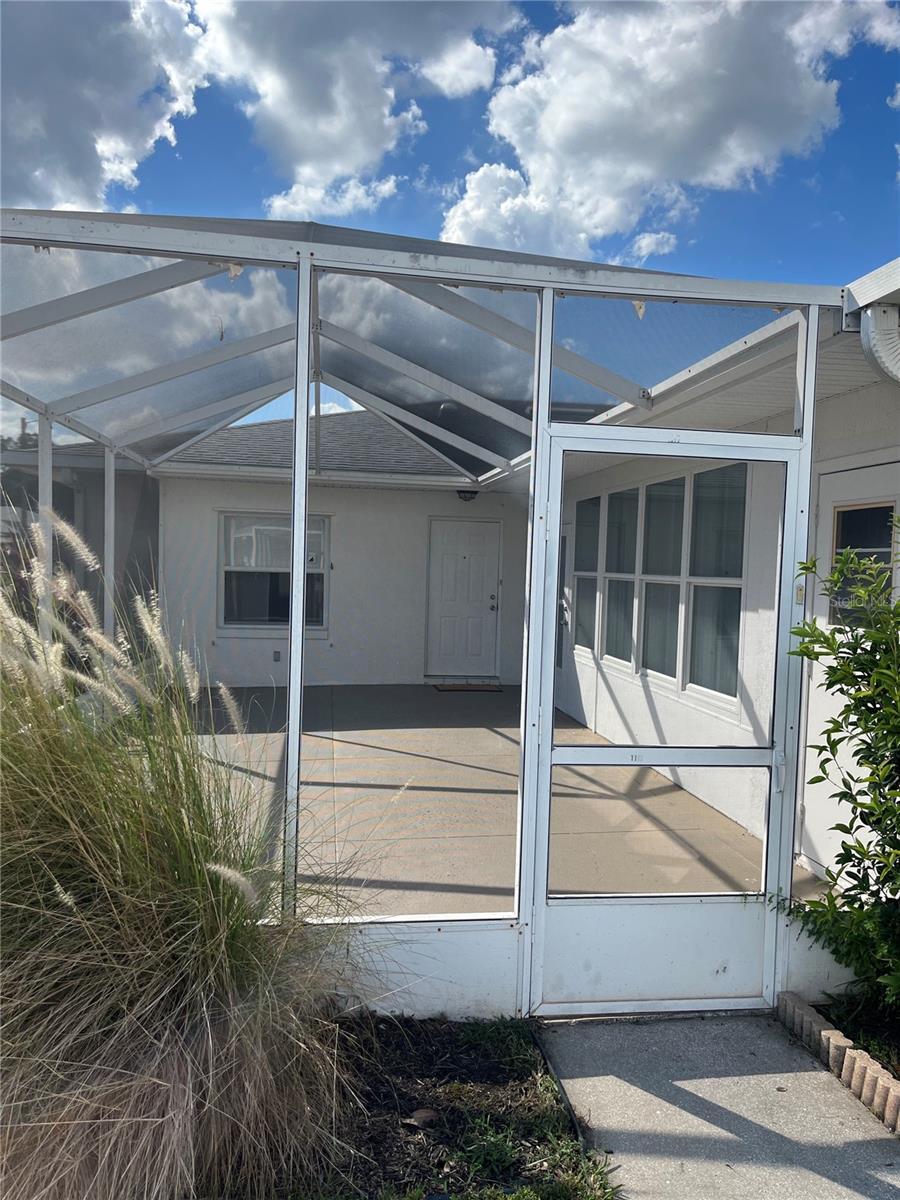 LEESBURG ROYAL OAK ESTATES - Residential