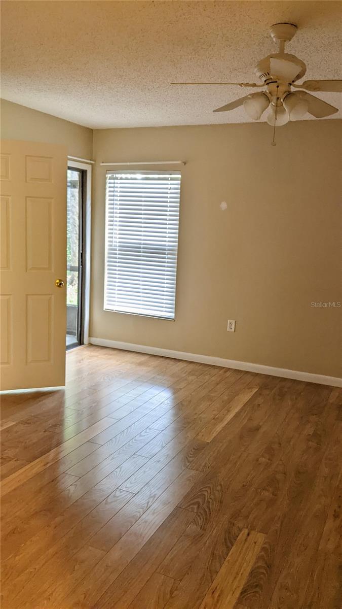 CLUB VILLAS AT WIMBLEDON PARK PH 01 - Residential Lease