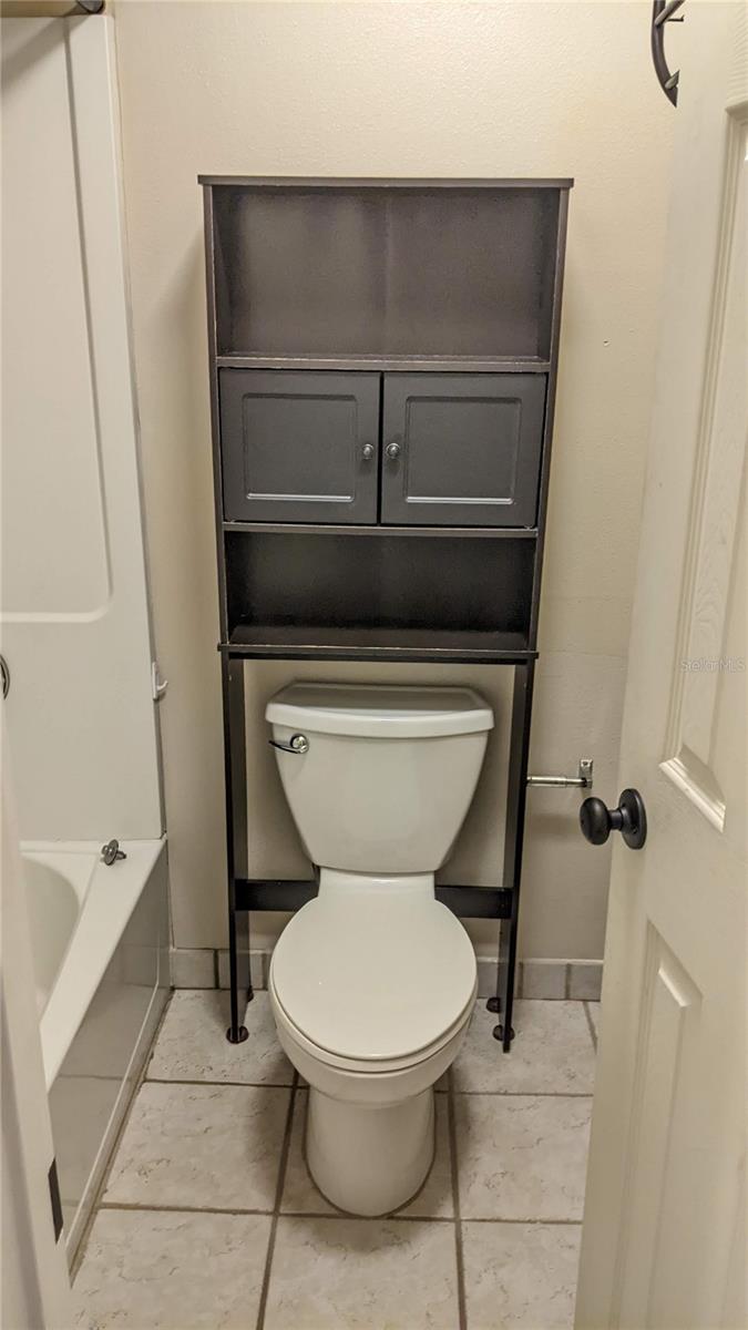 CLUB VILLAS AT WIMBLEDON PARK PH 01 - Residential Lease