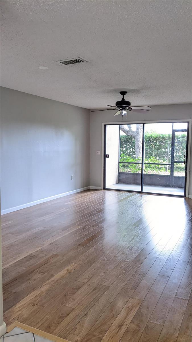 CLUB VILLAS AT WIMBLEDON PARK PH 01 - Residential Lease