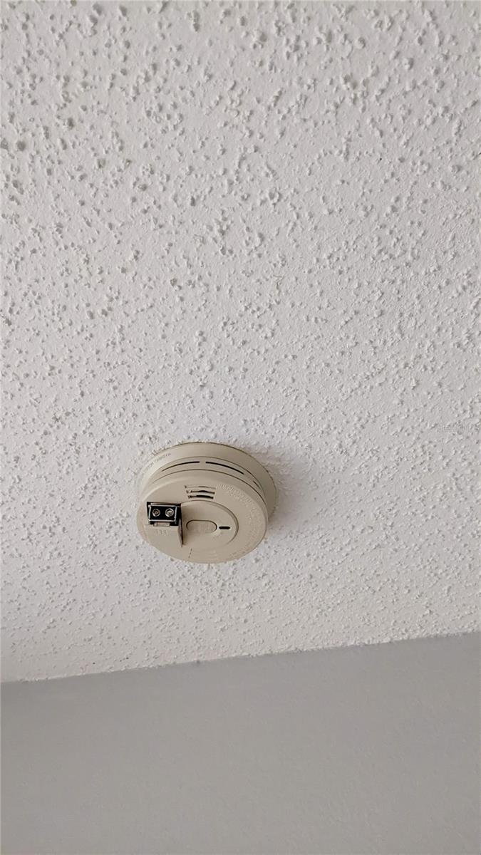 CLUB VILLAS AT WIMBLEDON PARK PH 01 - Residential Lease