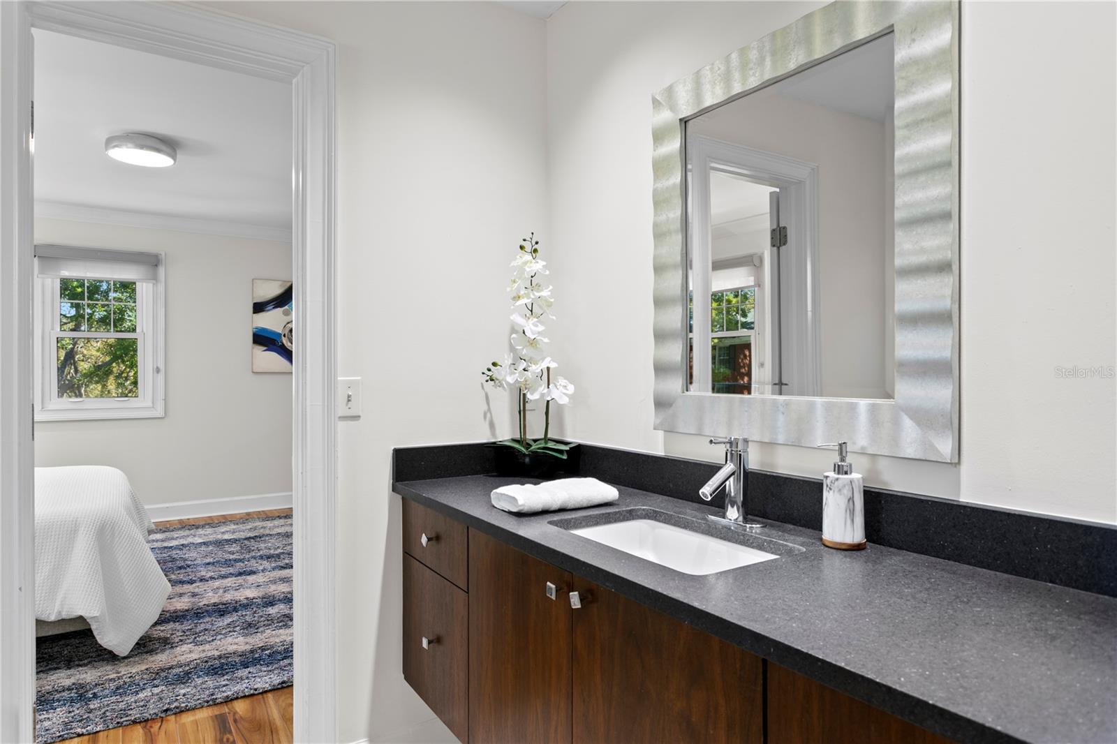 THE TARRYMORE - HYDE PARK - Residential