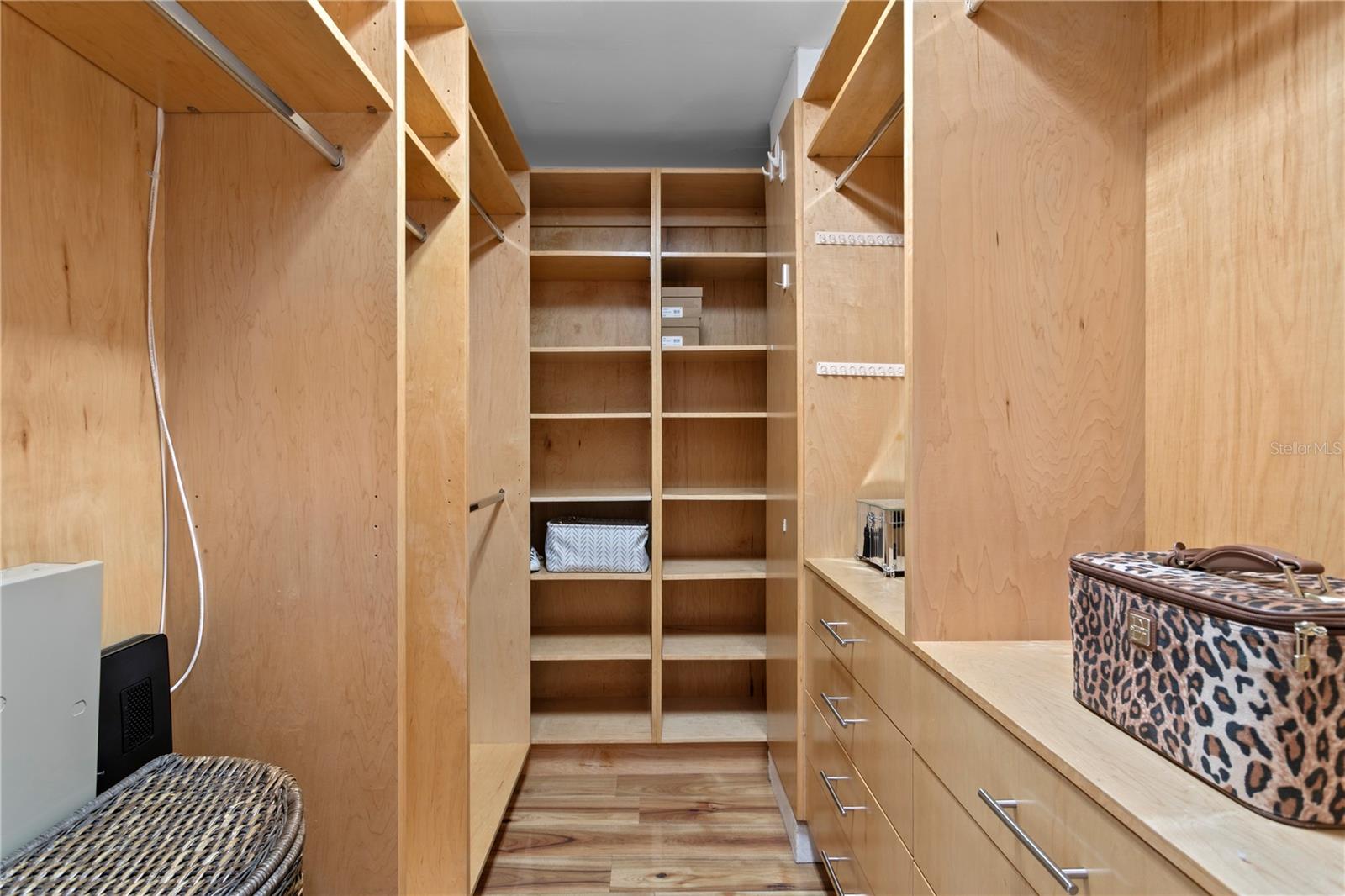 THE TARRYMORE - HYDE PARK - Residential