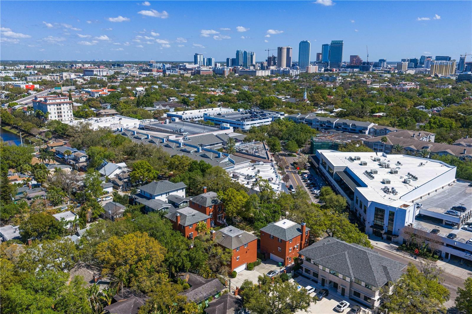 THE TARRYMORE - HYDE PARK - Residential
