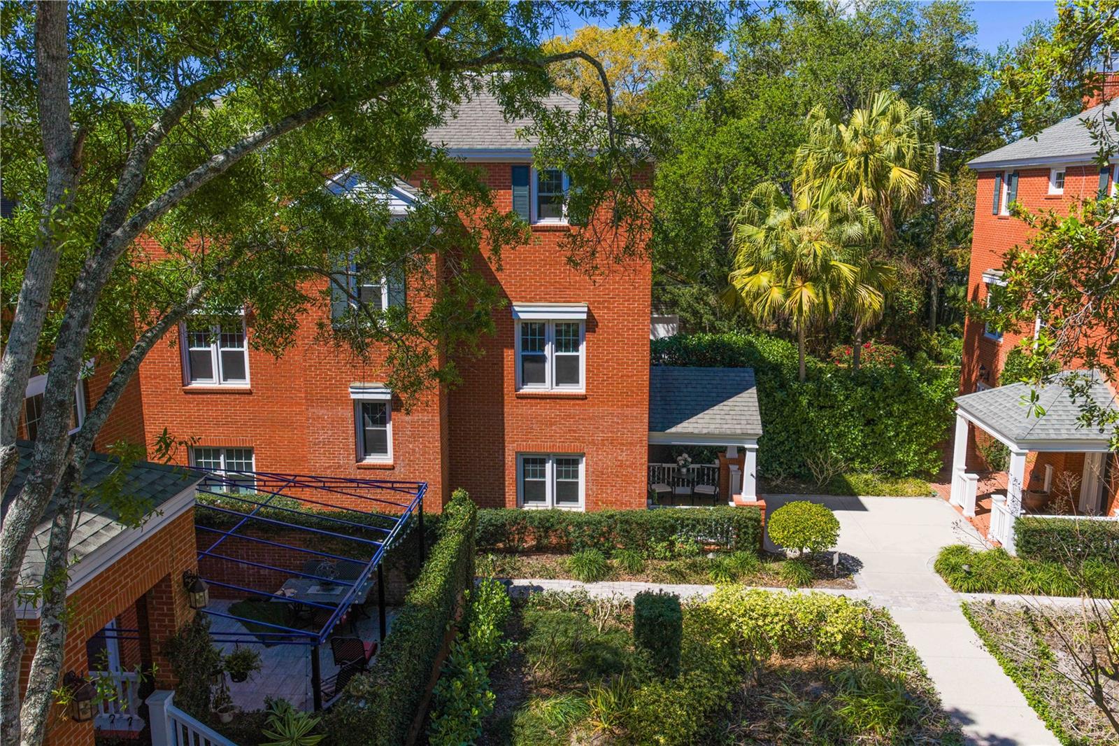 THE TARRYMORE - HYDE PARK - Residential