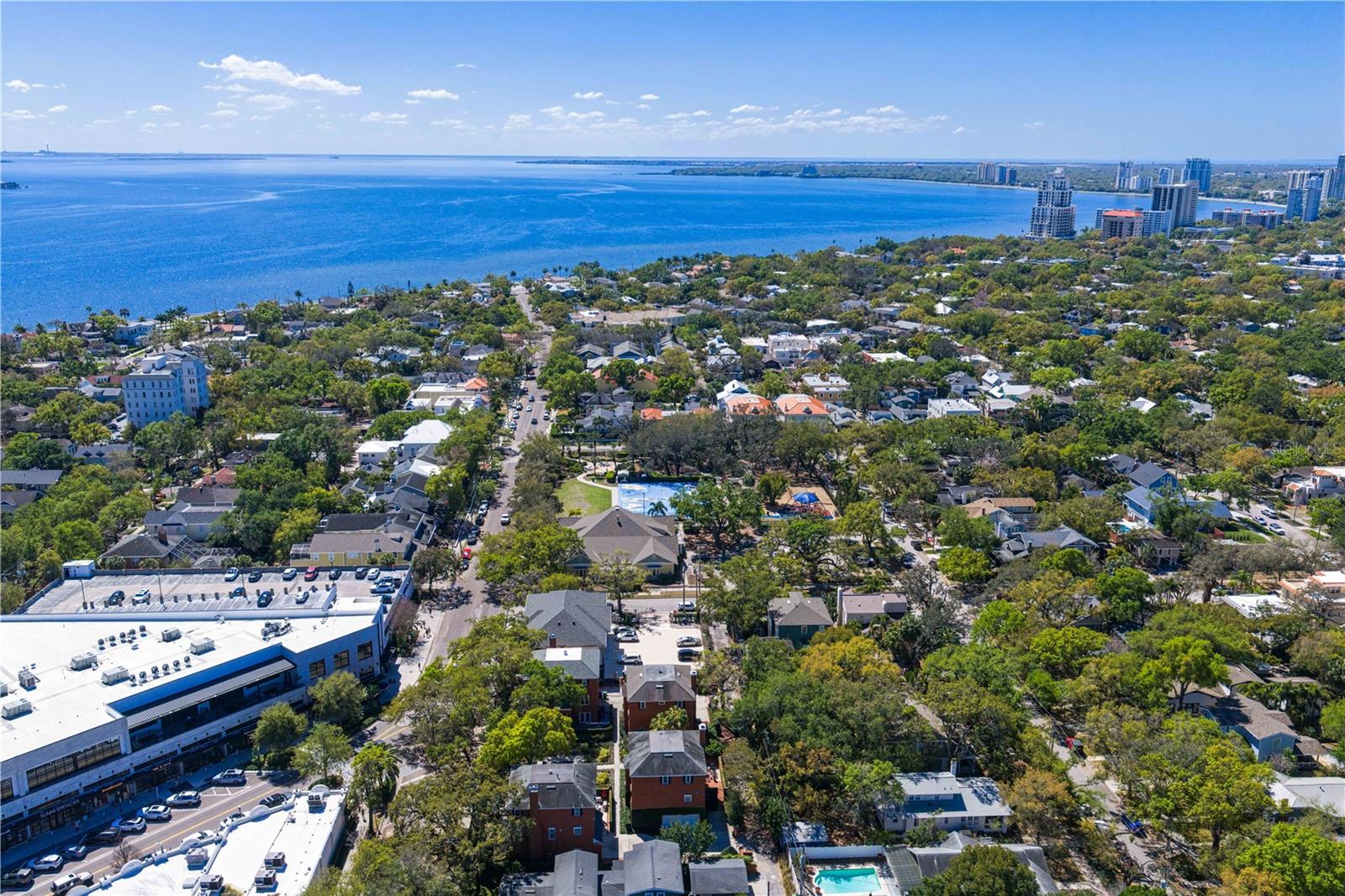 THE TARRYMORE - HYDE PARK - Residential
