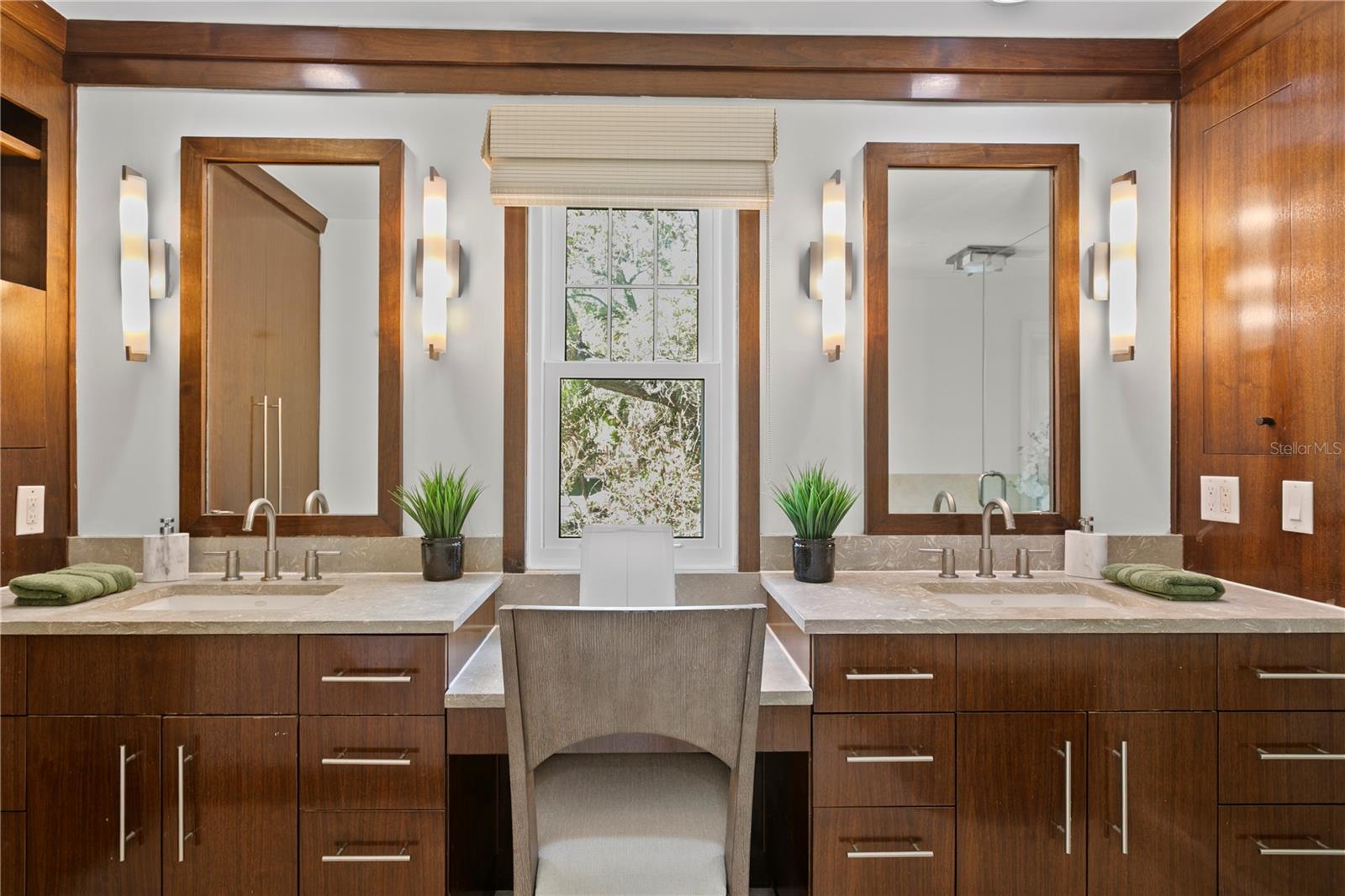 THE TARRYMORE - HYDE PARK - Residential