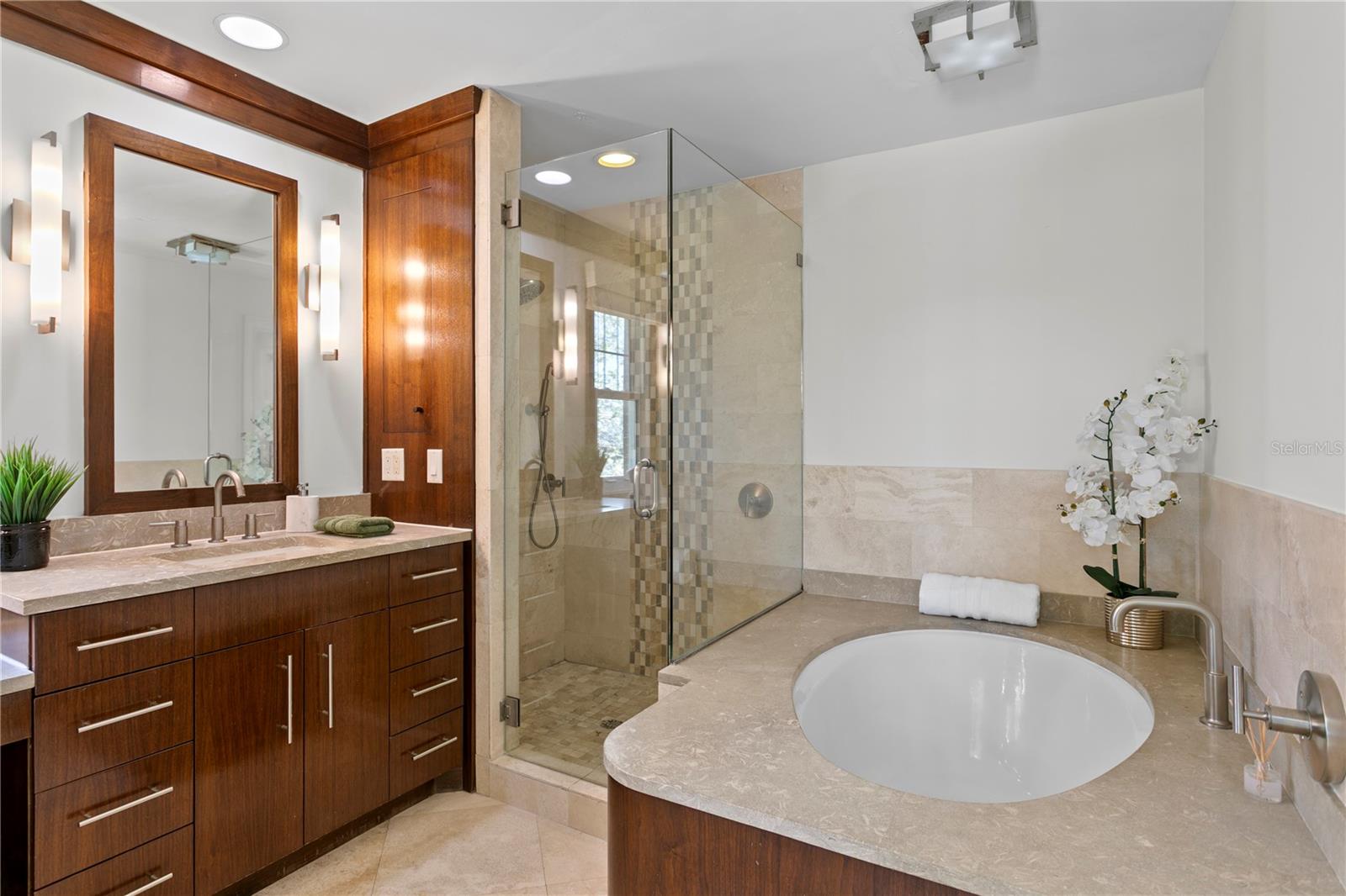 THE TARRYMORE - HYDE PARK - Residential