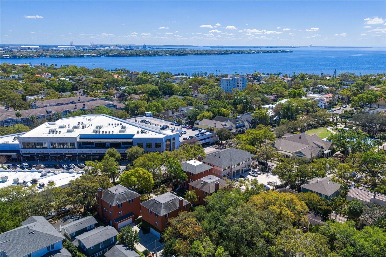 THE TARRYMORE - HYDE PARK - Residential