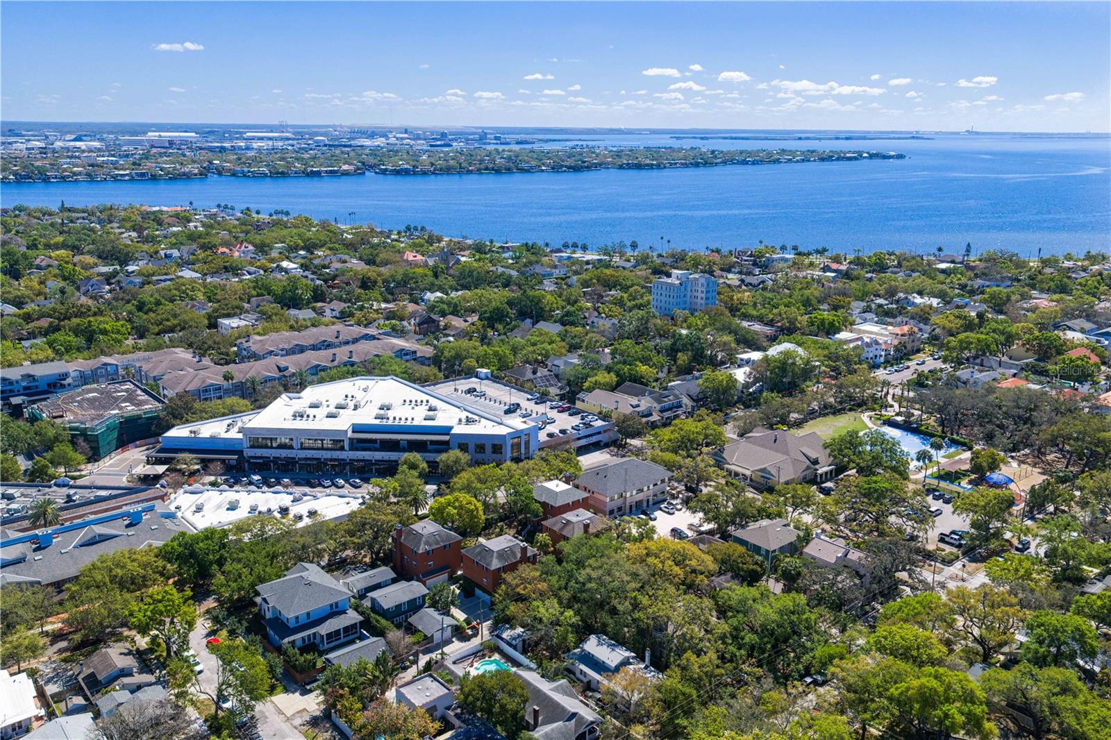 THE TARRYMORE - HYDE PARK - Residential