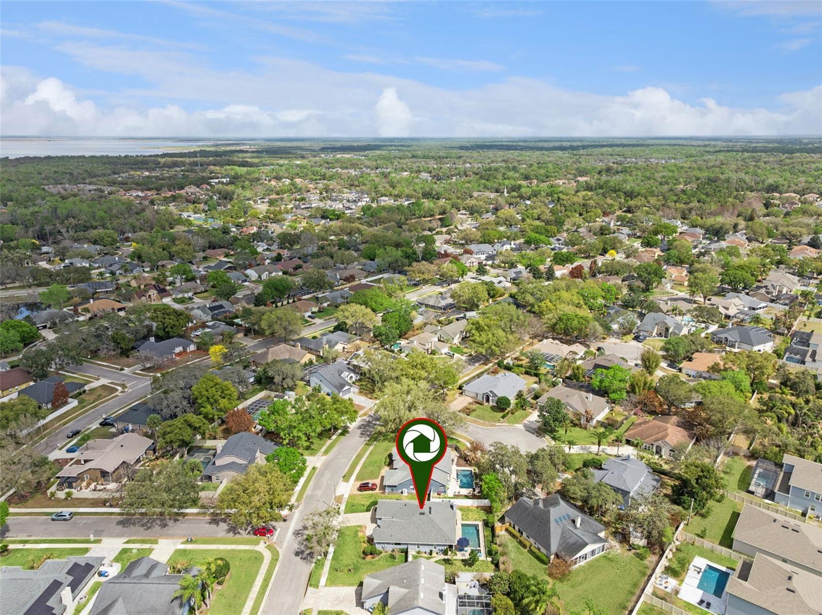 BENTLEY WOODS - Residential