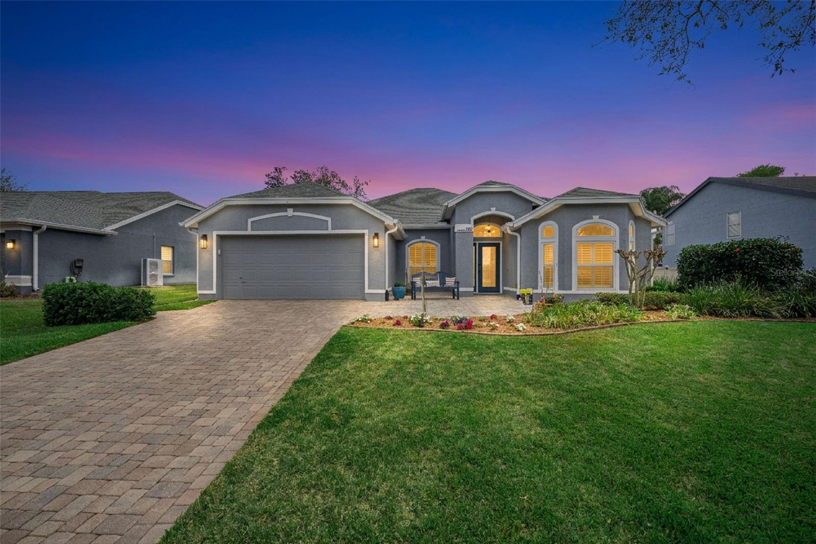 BENTLEY WOODS - Residential