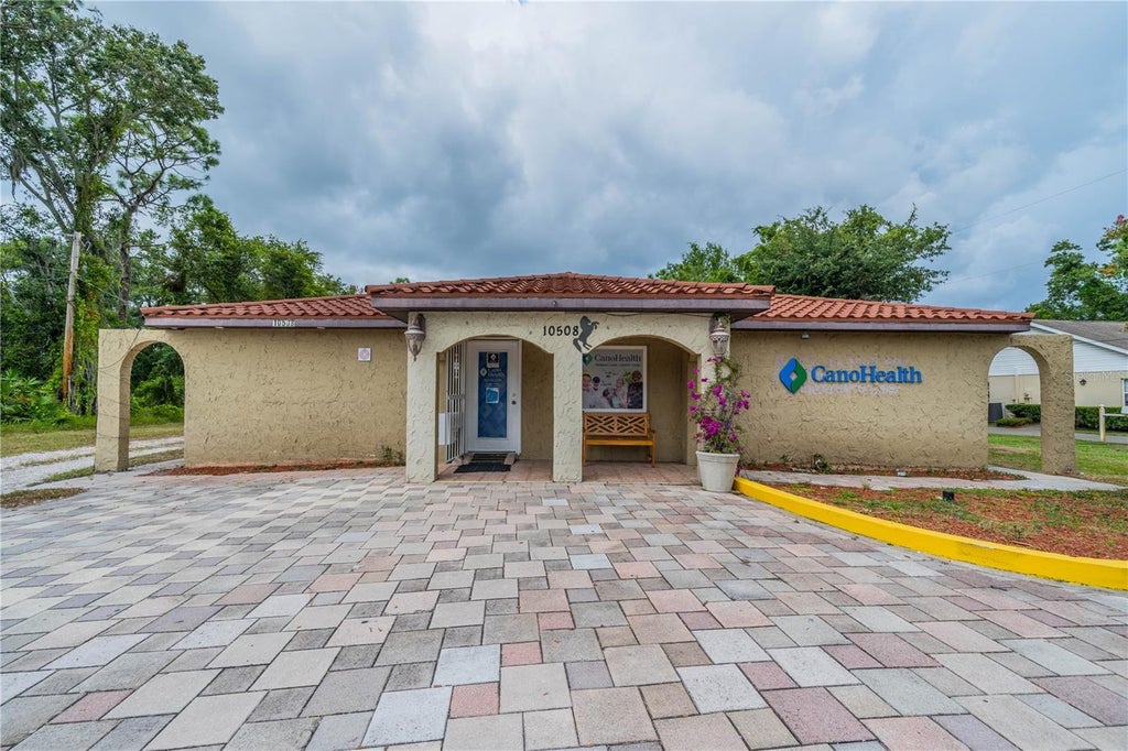 Photo of 10508 Gibsonton Dr, Riverview, FL 33578 (MLS # TB8545098)