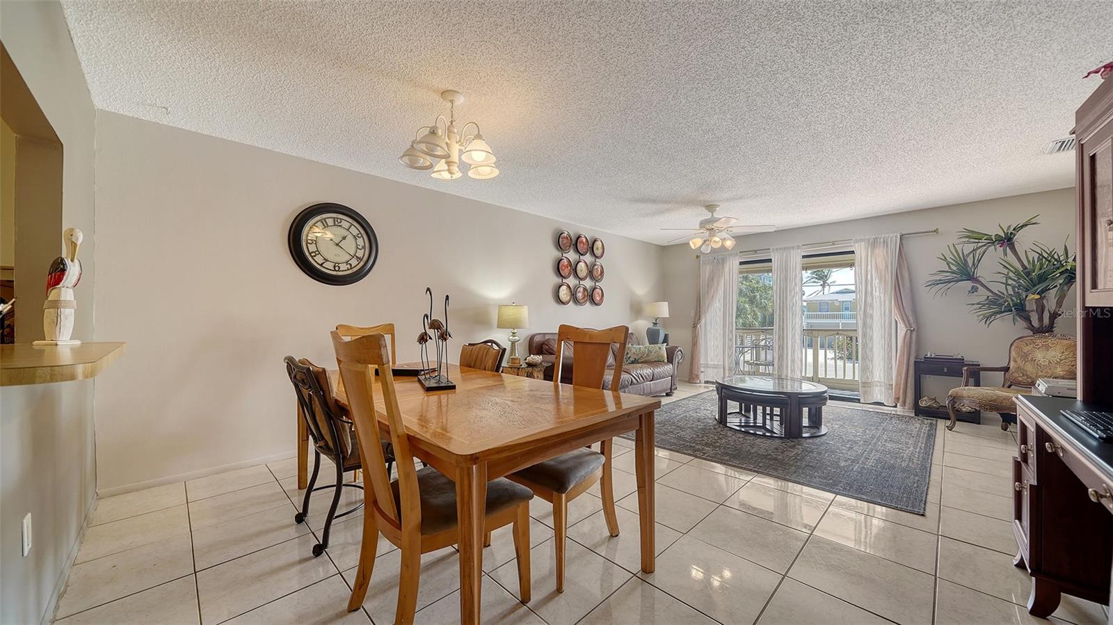 COZY COVE - Residential