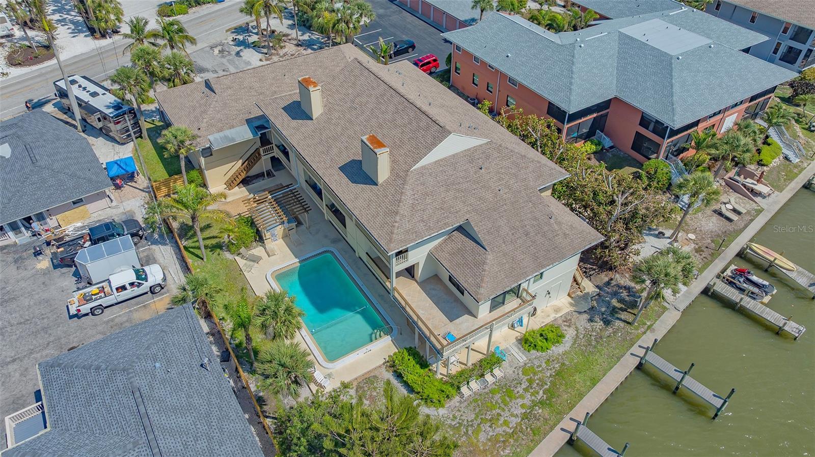 COZY COVE - Residential