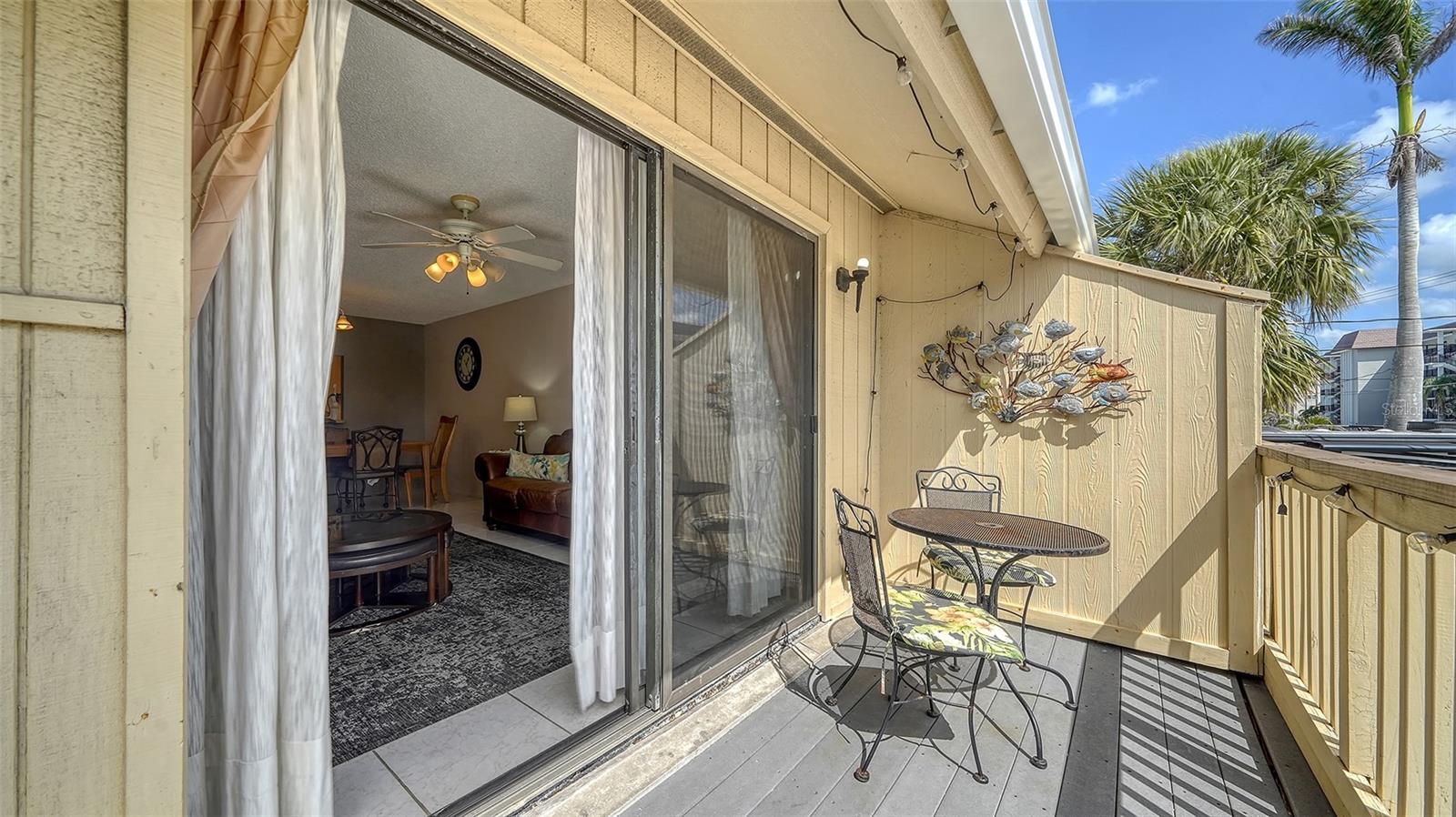 COZY COVE - Residential