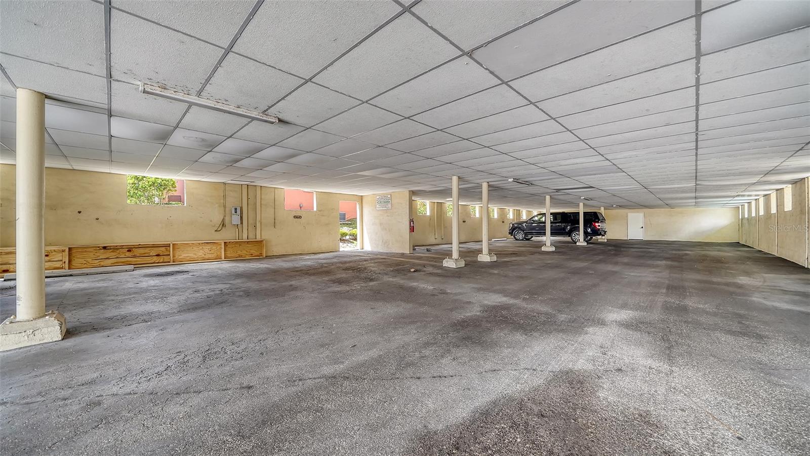 COZY COVE - Residential