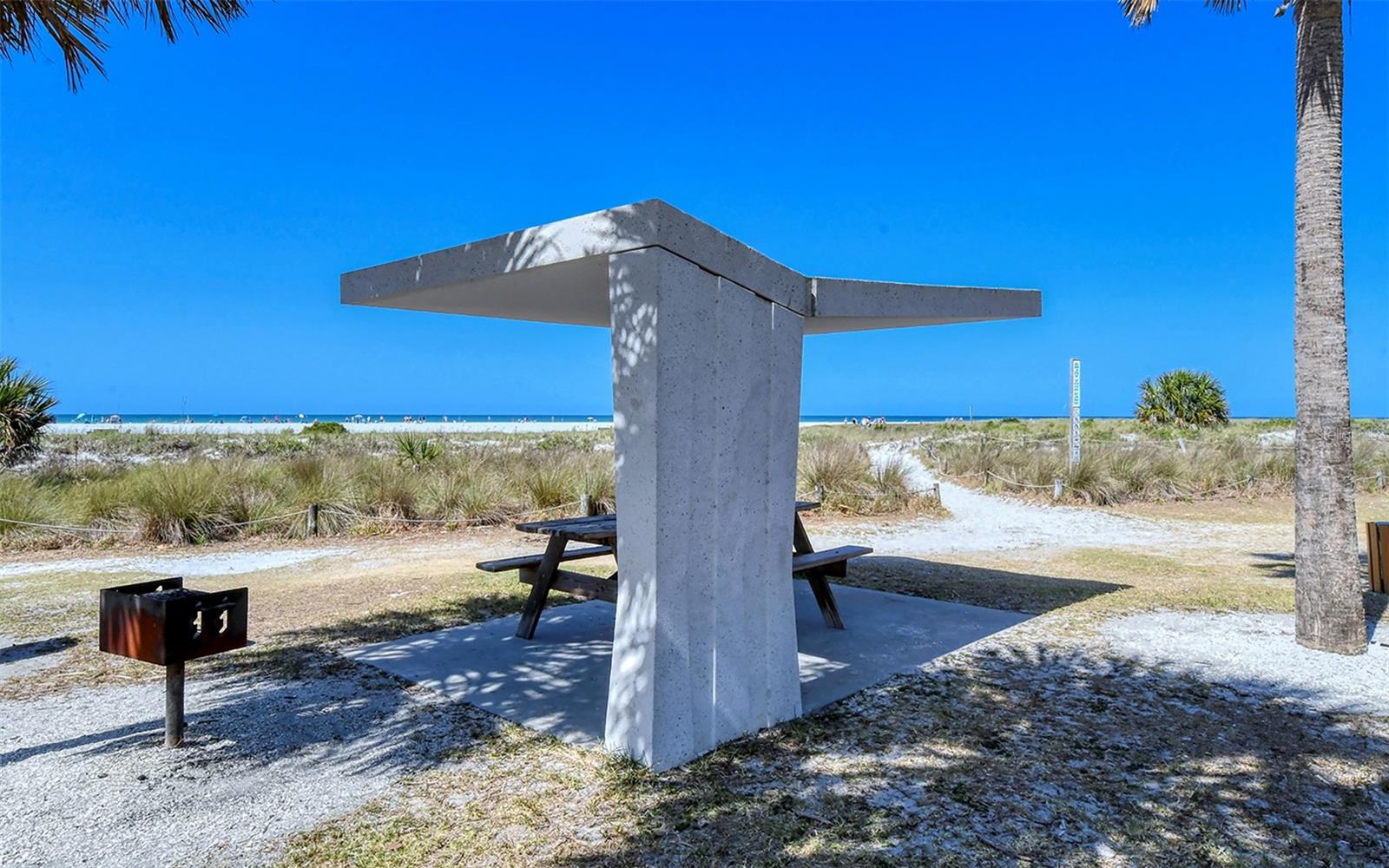 COZY COVE - Residential