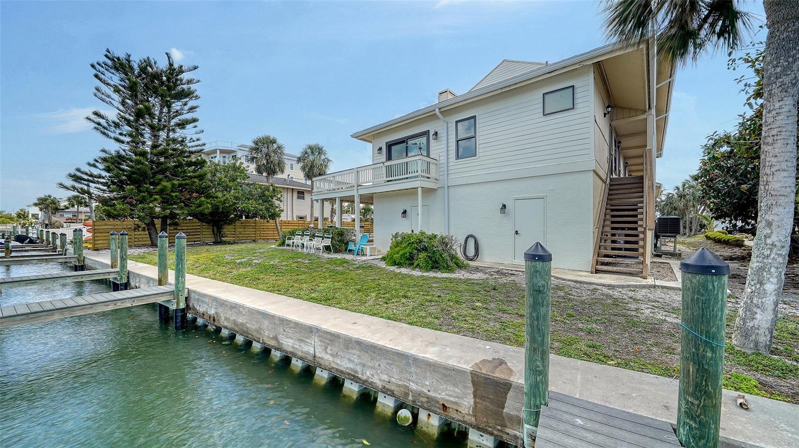 COZY COVE - Residential