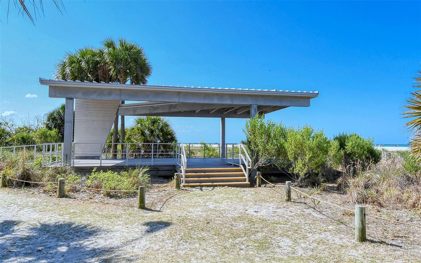 COZY COVE - Residential