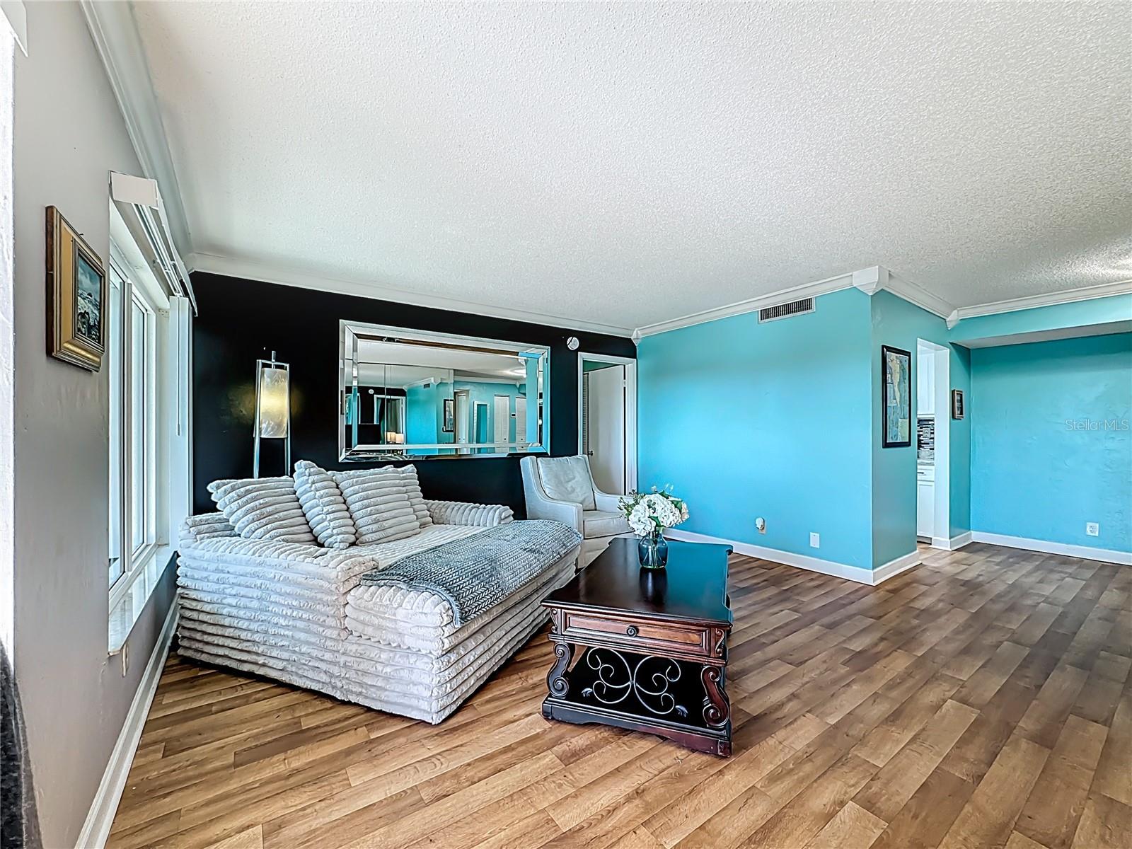 RAINTREE CONDO - Residential