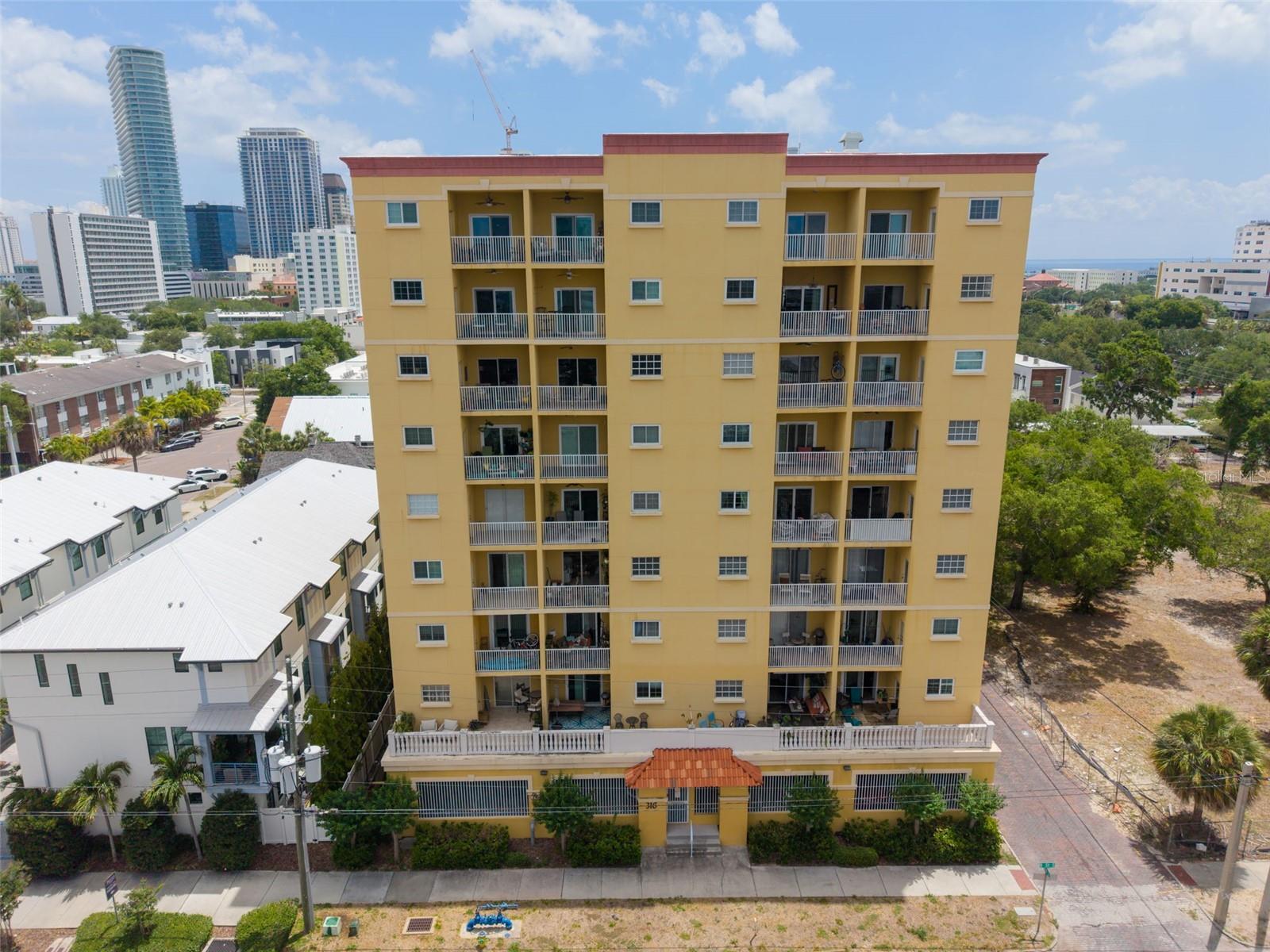 316 8TH STREET S 604