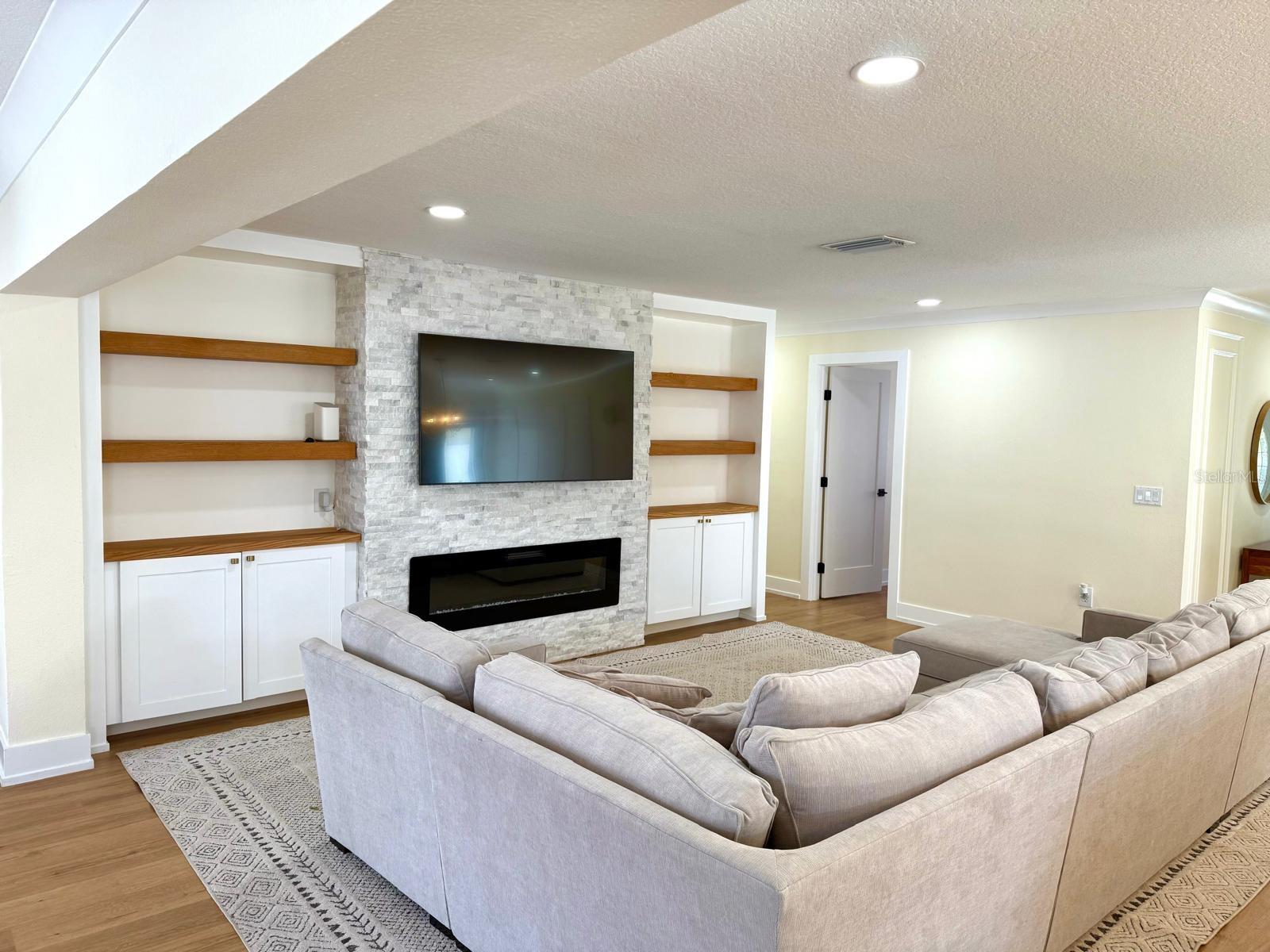 PEACEFUL VISTA HOMES - Residential