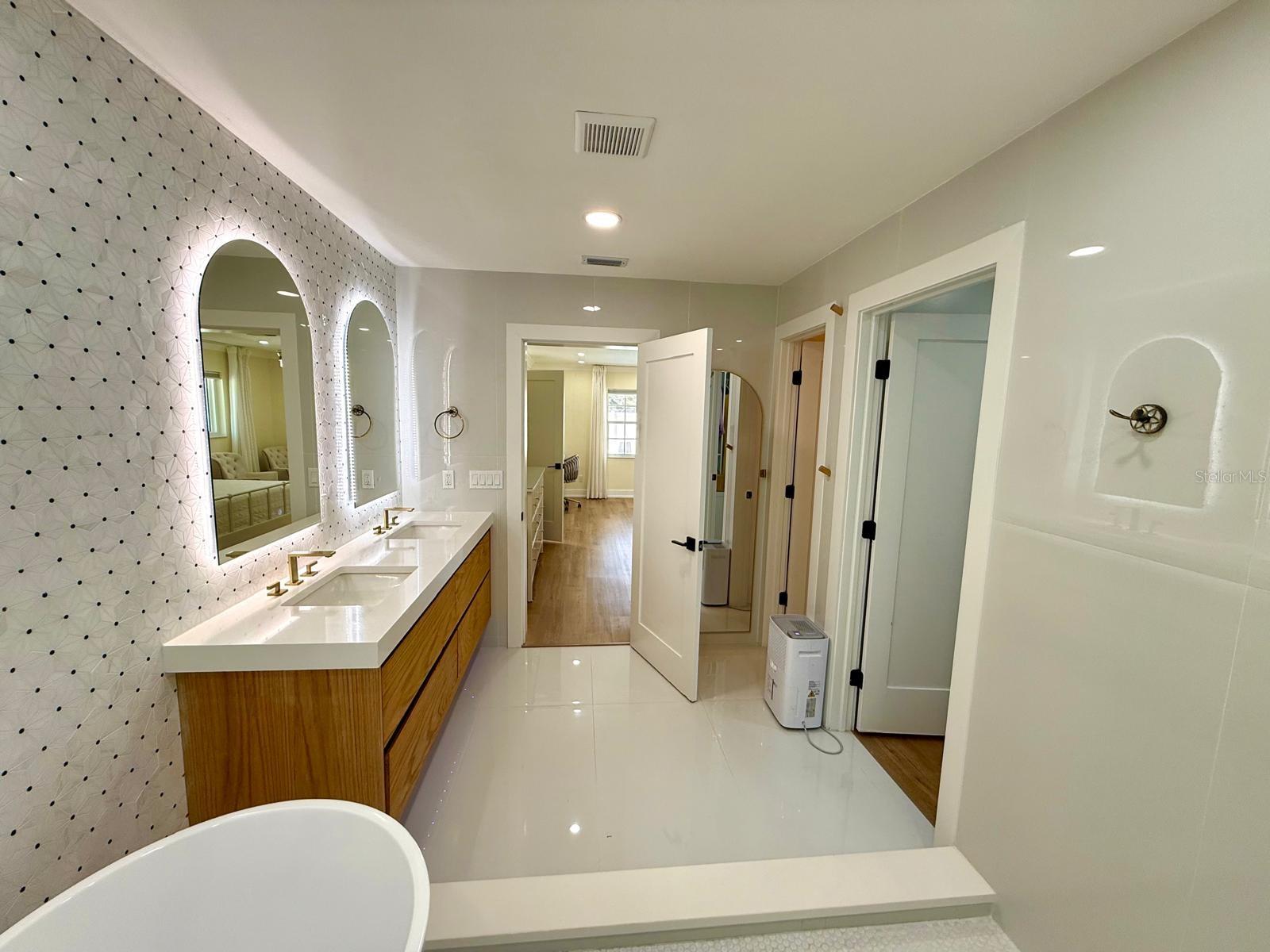 PEACEFUL VISTA HOMES - Residential