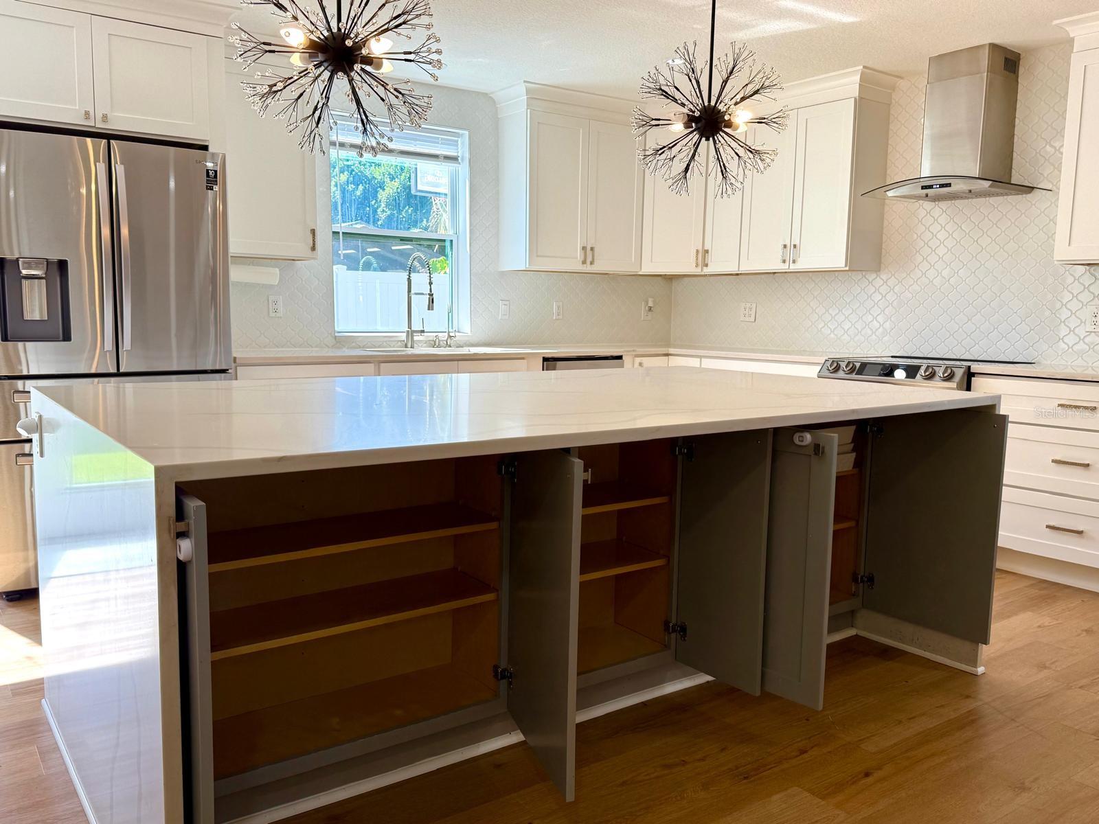 PEACEFUL VISTA HOMES - Residential