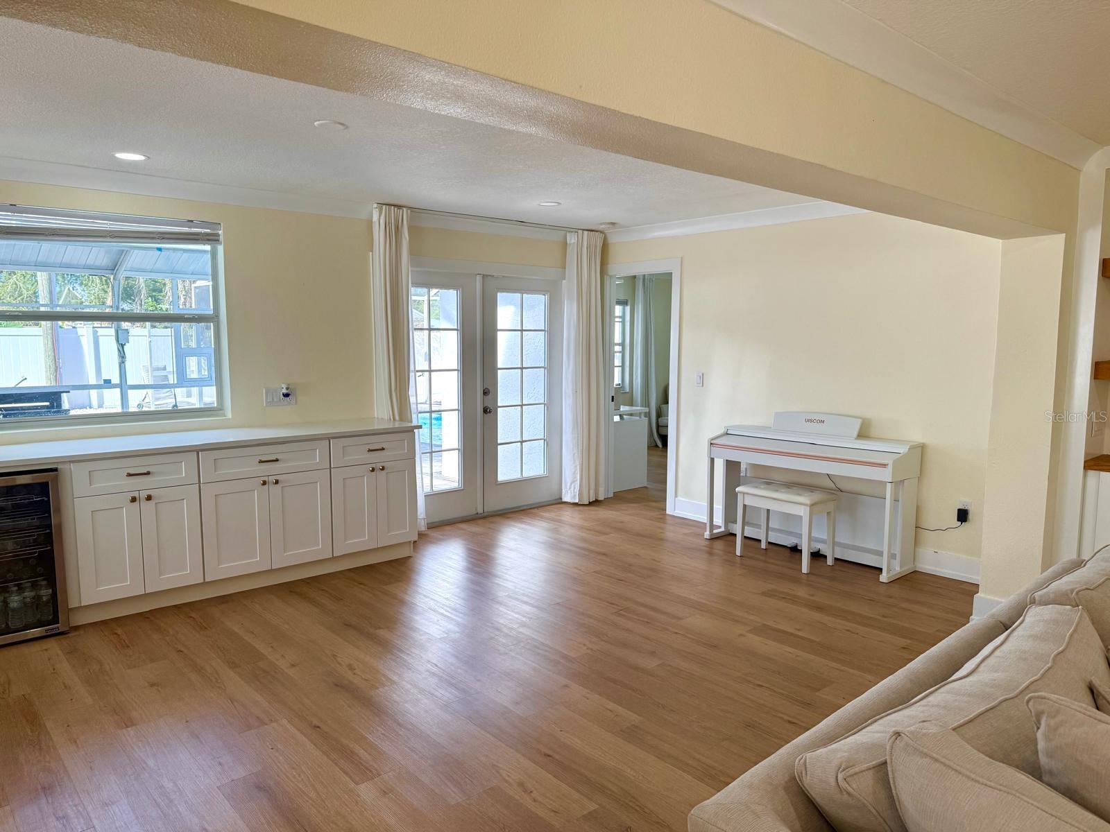 PEACEFUL VISTA HOMES - Residential