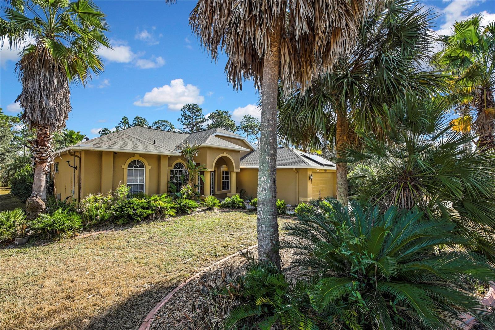 ROYAL HIGHLANDS - Residential