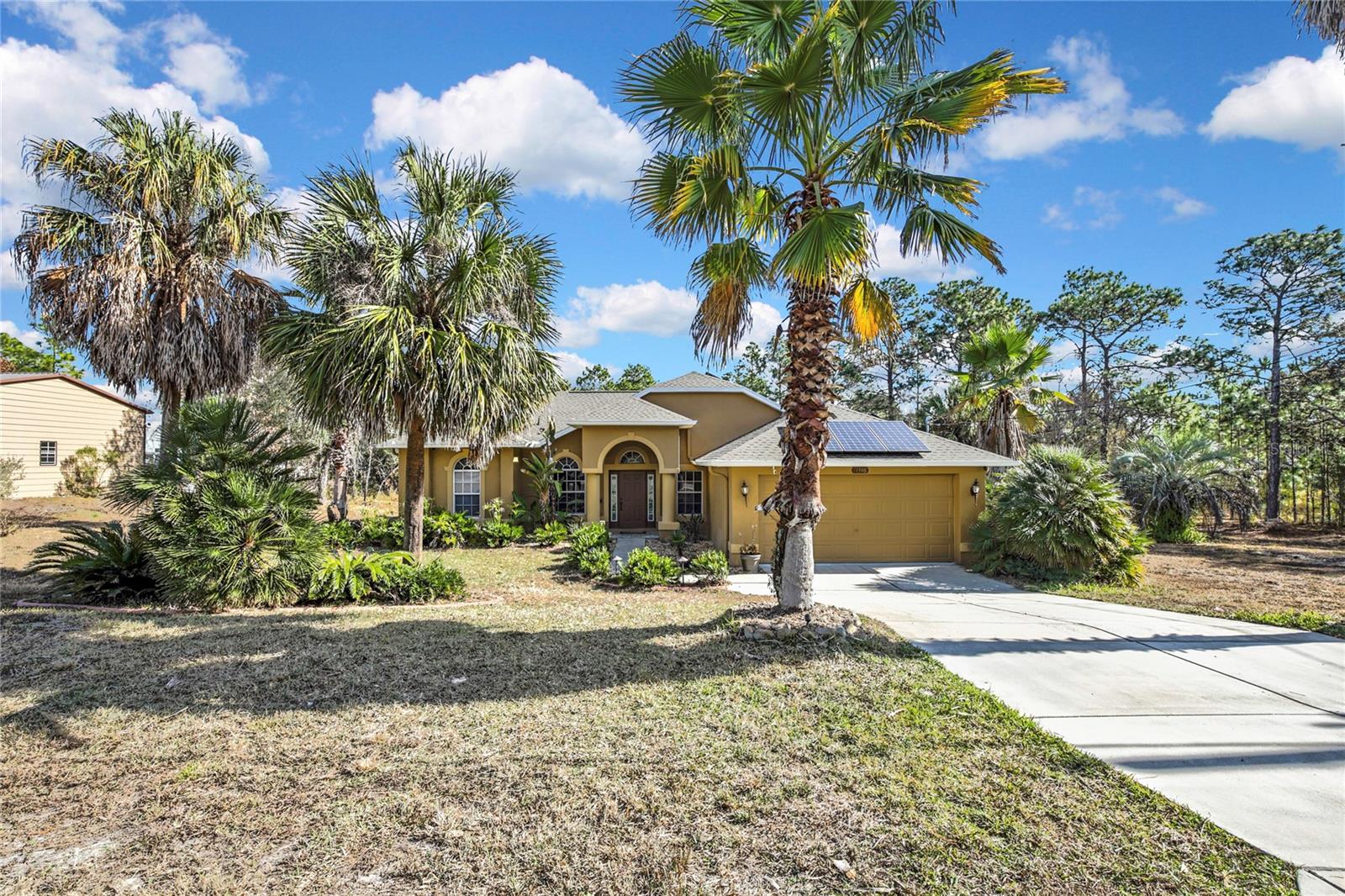 ROYAL HIGHLANDS - Residential