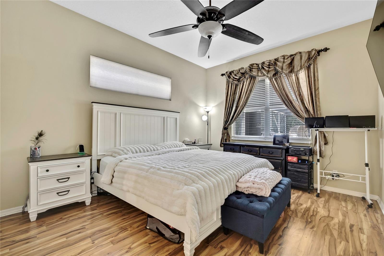 ROYAL HIGHLANDS - Residential