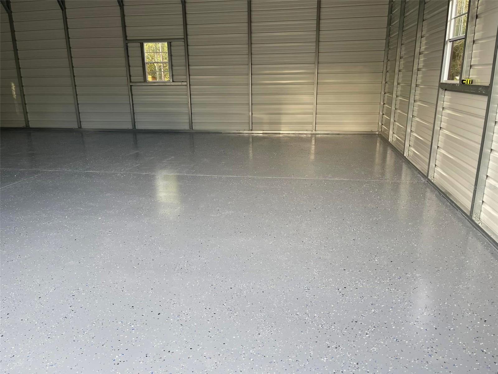 ROYAL HIGHLANDS - Residential