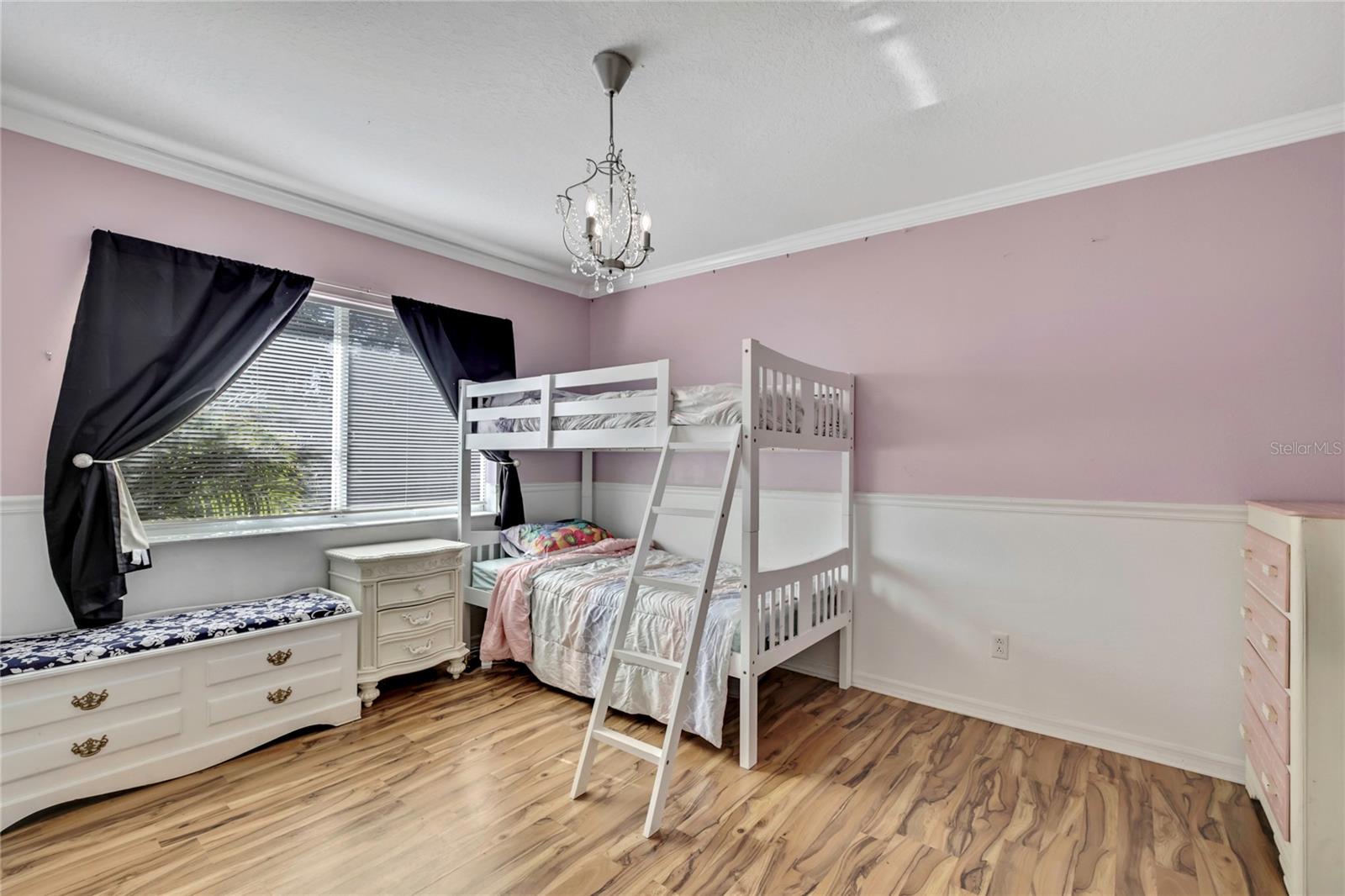 ROYAL HIGHLANDS - Residential