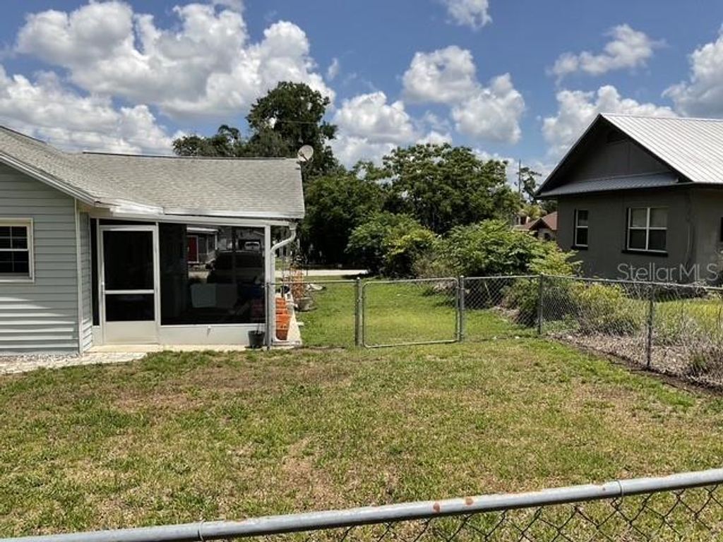 Photo of 37204 Magnolia Avenue, Dade City, FL 33523 (MLS # TB8509676)