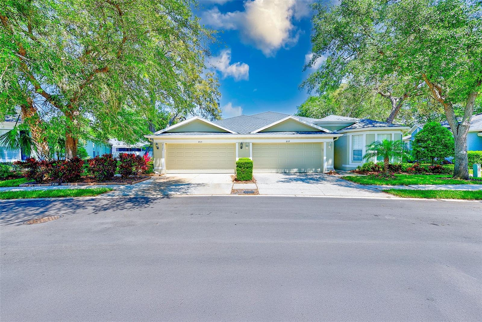 8521 ACORN RIDGE COURT
