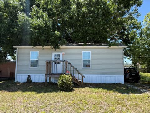 Photo of 1805 Shady Cove Drive, Holiday, FL 34691 (MLS # TB8375570)