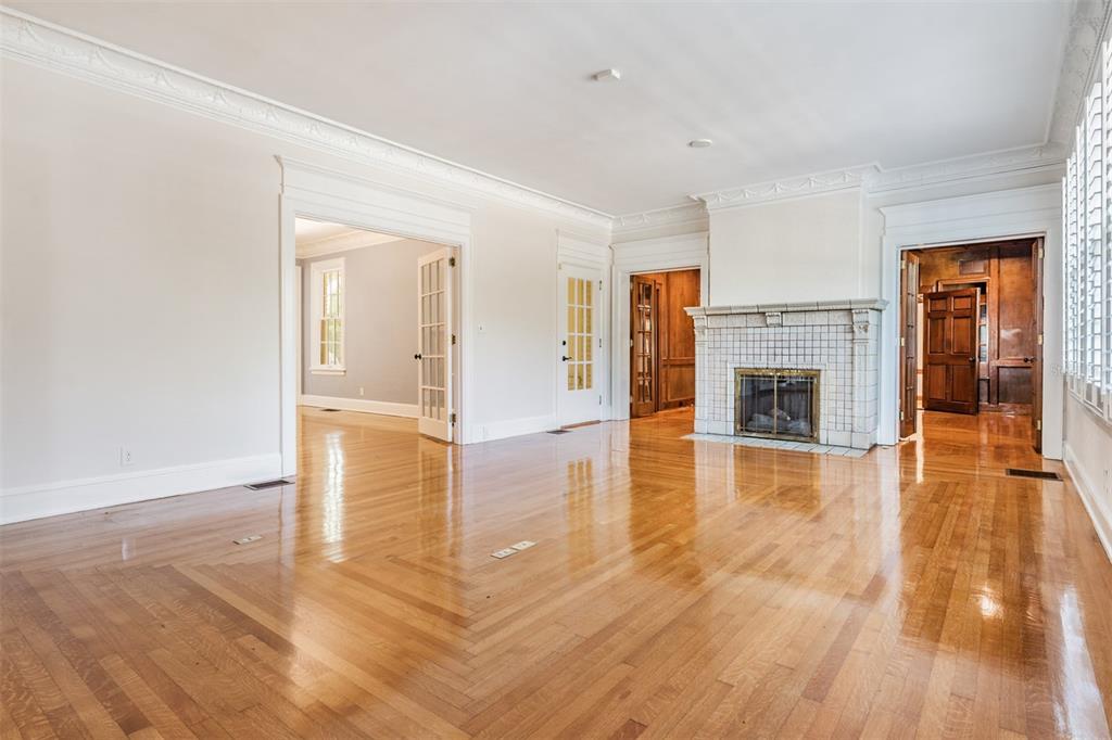 PARKLAND ESTATES REV - Residential