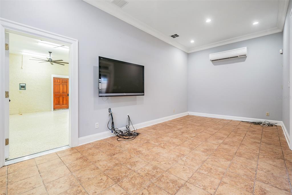 PARKLAND ESTATES REV - Residential